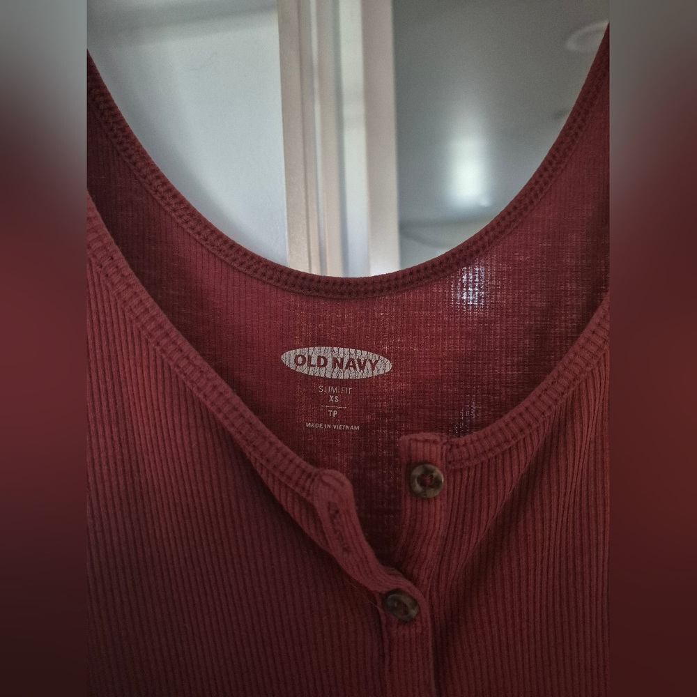 Old Navy Tank Top - Picture 3 of 3